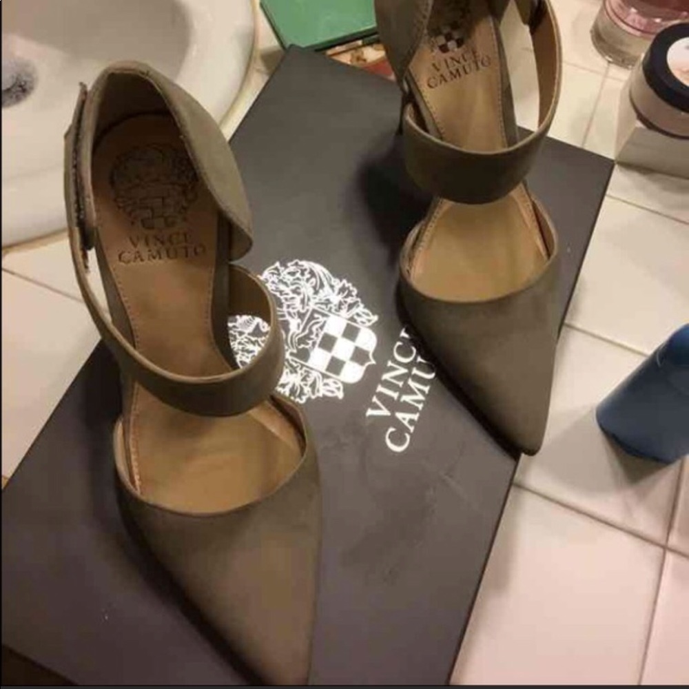 Vince Camuto Heels